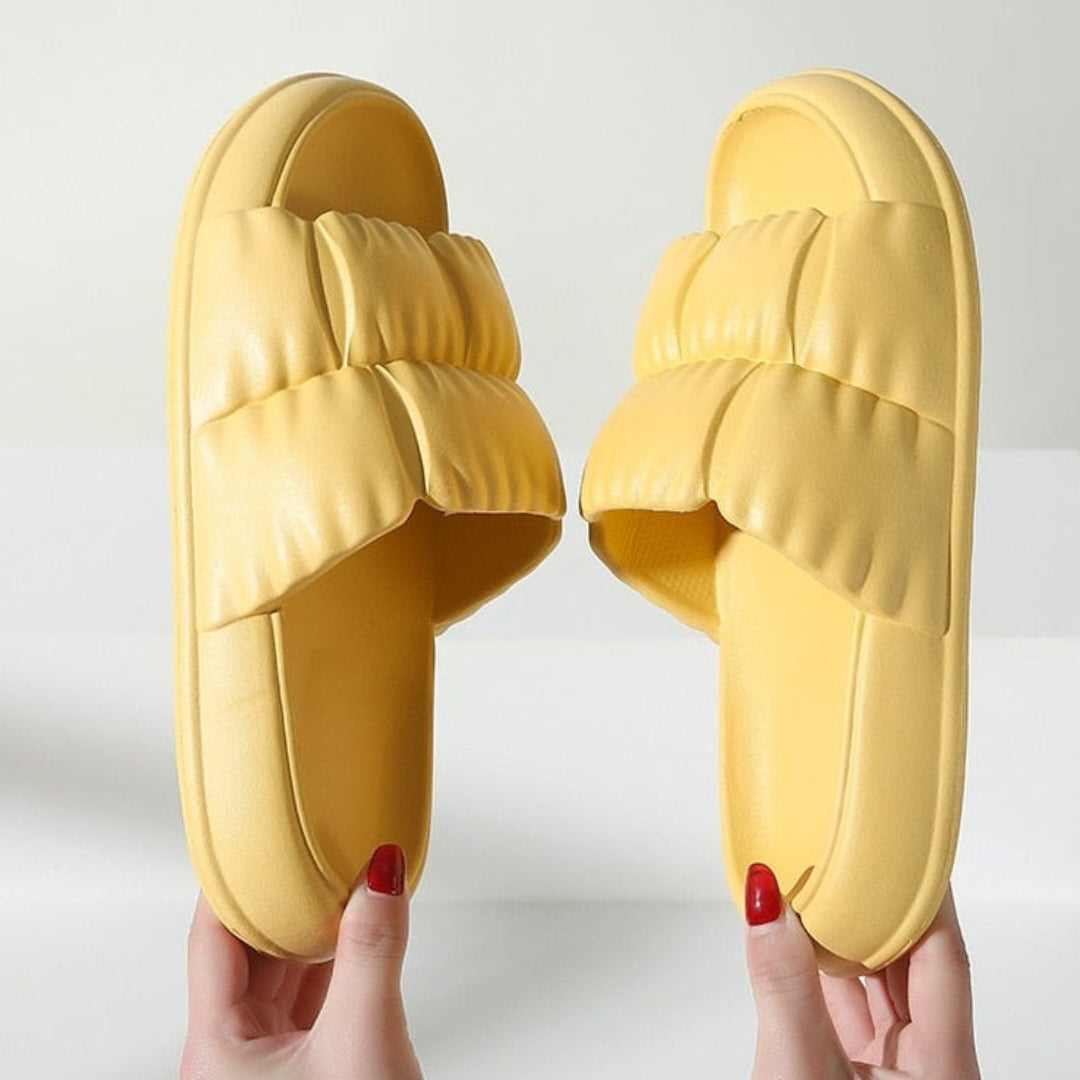 HOLIDAYSHOES - COMFYS